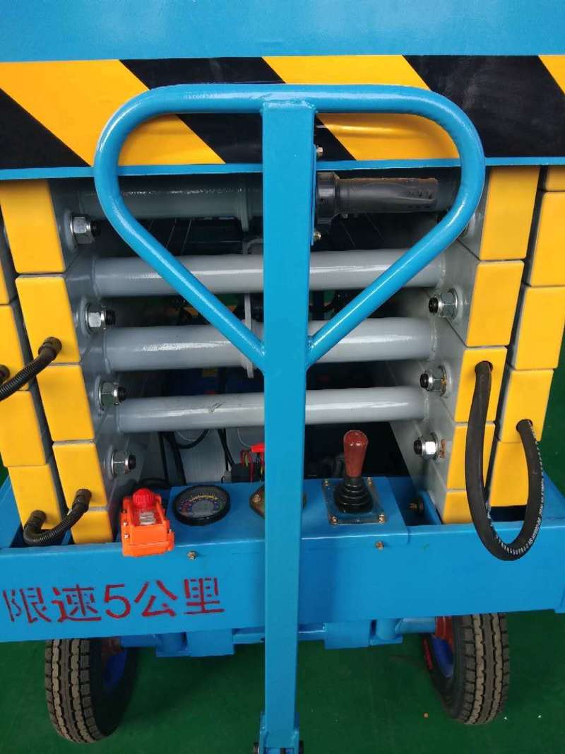 三门峡辅助行走式升降平台
